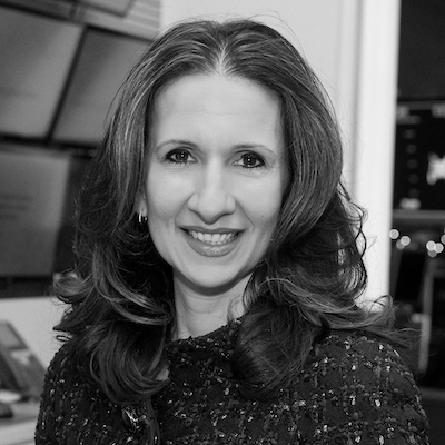 Lynn Martin Headshot
